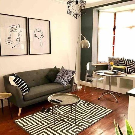1-Bedroom Sea Point Gem - Perfect Location! Kaapstad Buitenkant foto