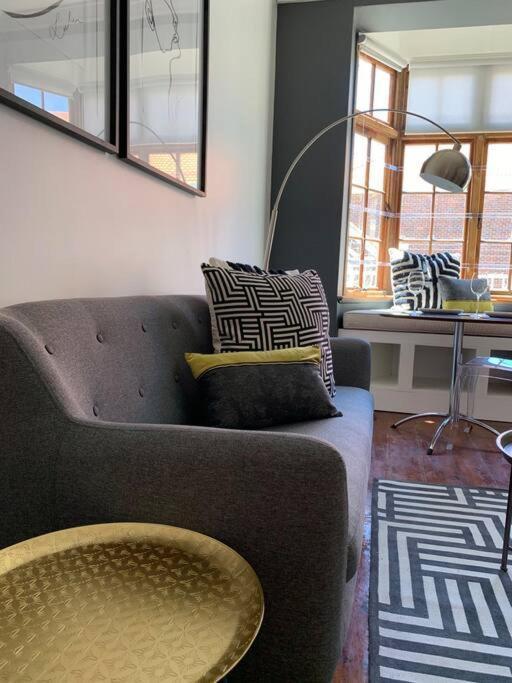 1-Bedroom Sea Point Gem - Perfect Location! Kaapstad Buitenkant foto